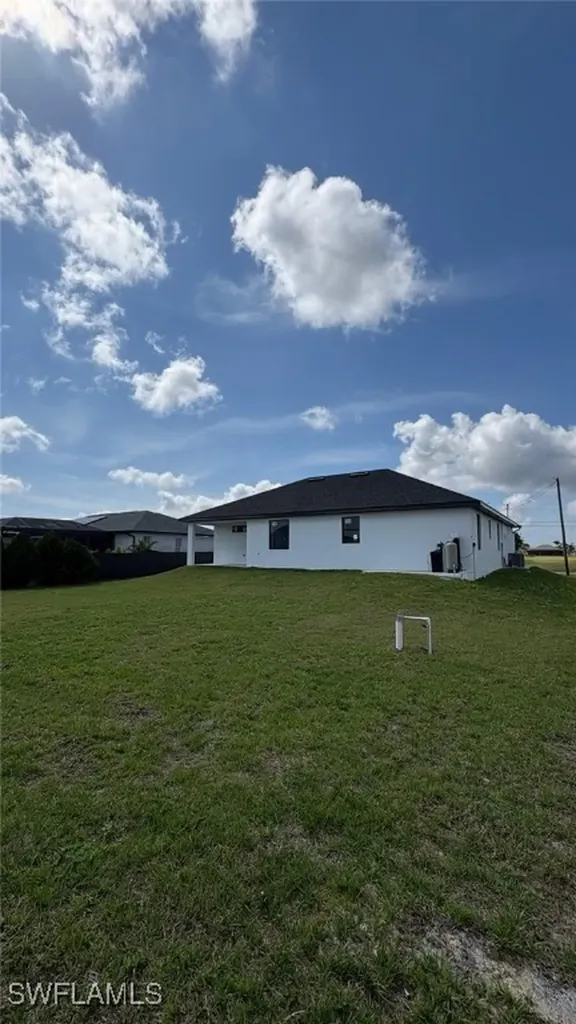 1909 NW 24th Place Cape Coral FL 33993