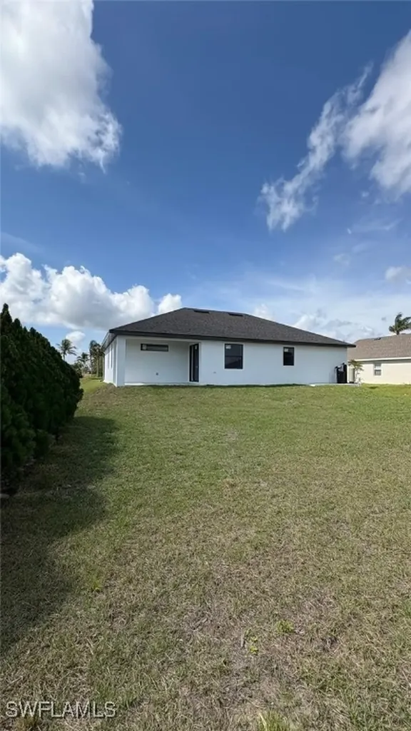 1909 NW 24th Place Cape Coral FL 33993