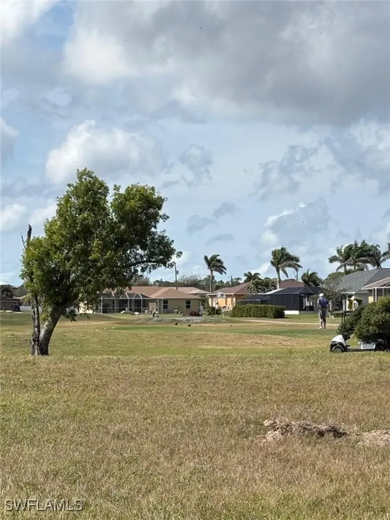 1909 NW 24th Place Cape Coral FL 33993
