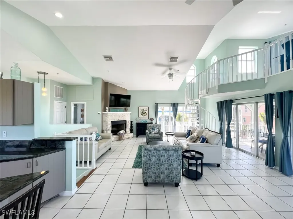 150 White Pelican Drive Upper Captiva FL 33924