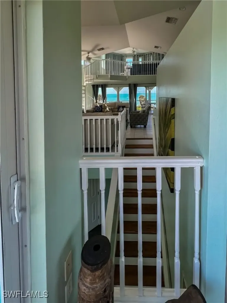150 White Pelican Drive Upper Captiva FL 33924