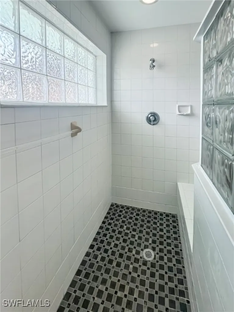 150 White Pelican Drive Upper Captiva FL 33924