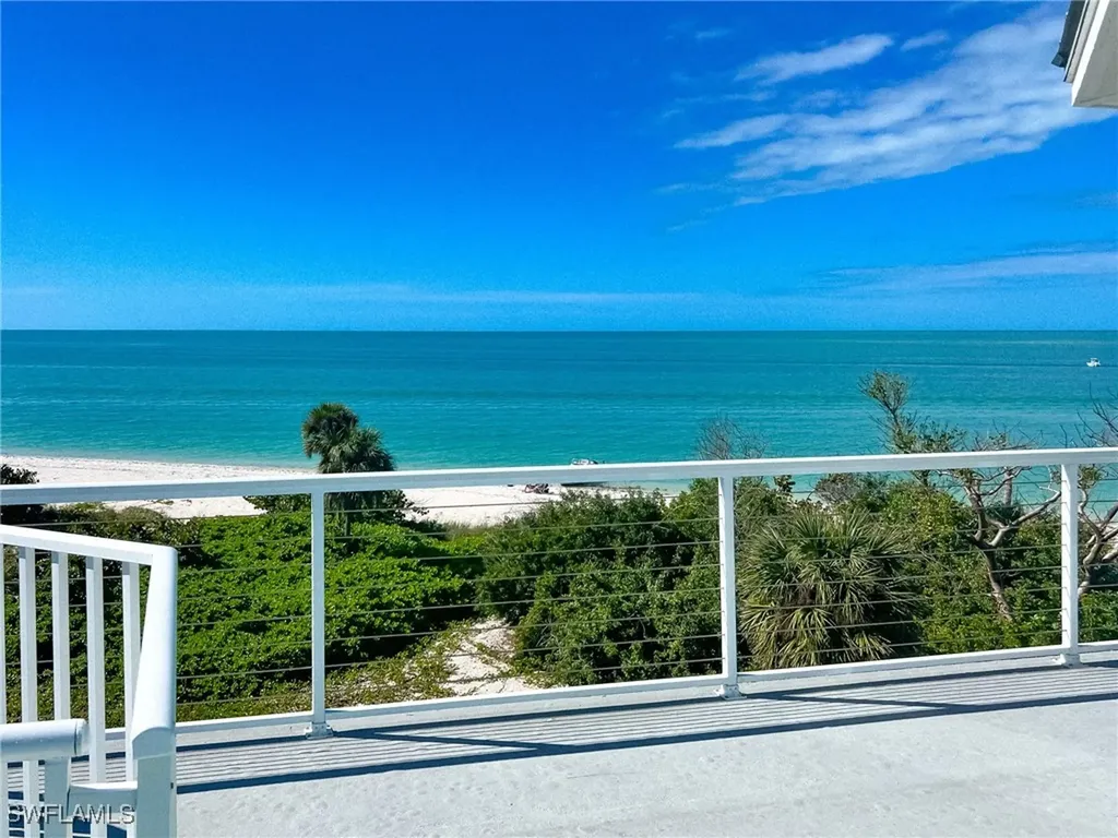 150 White Pelican Drive Upper Captiva FL 33924
