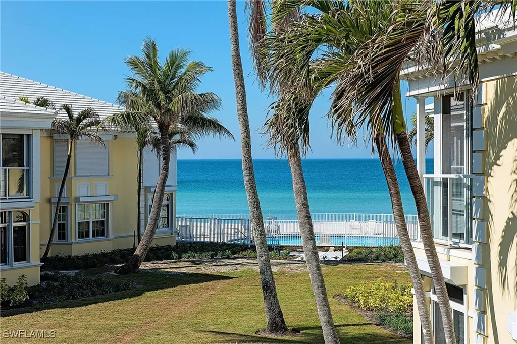 2601 Gulf Shore Boulevard N Naples FL 34103
