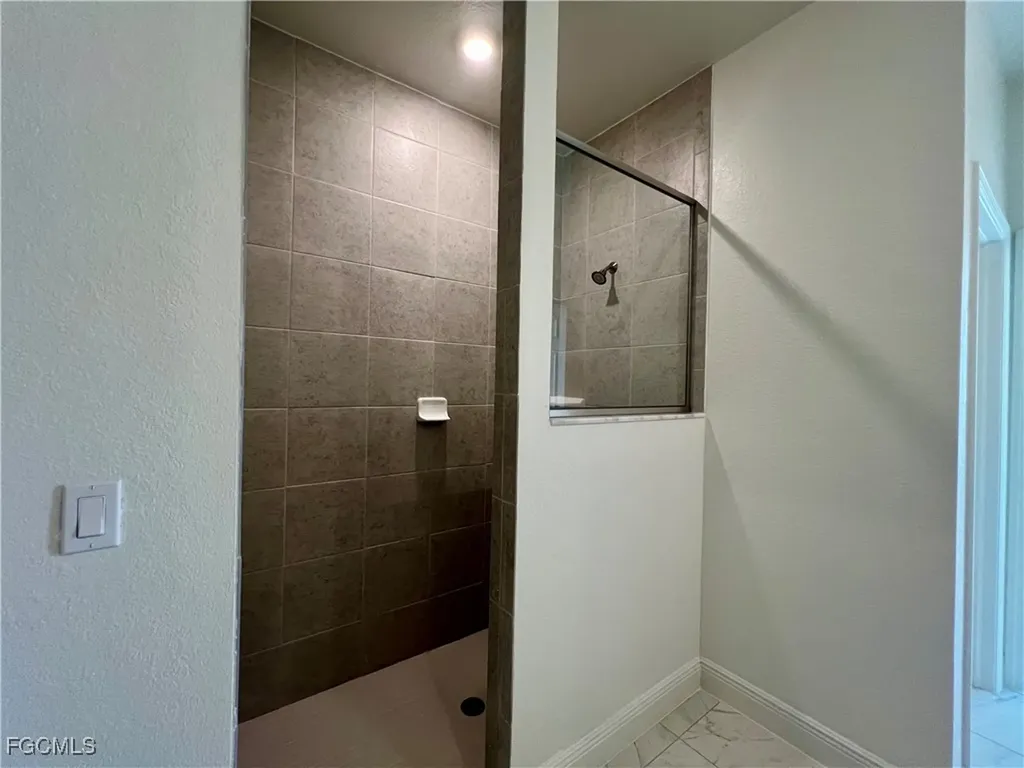 3444 NW 45th Place Cape Coral FL 33993