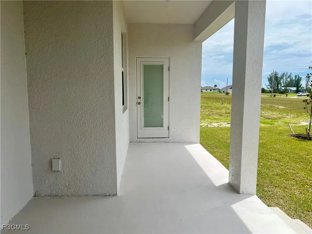 3444 NW 45th Place Cape Coral FL 33993