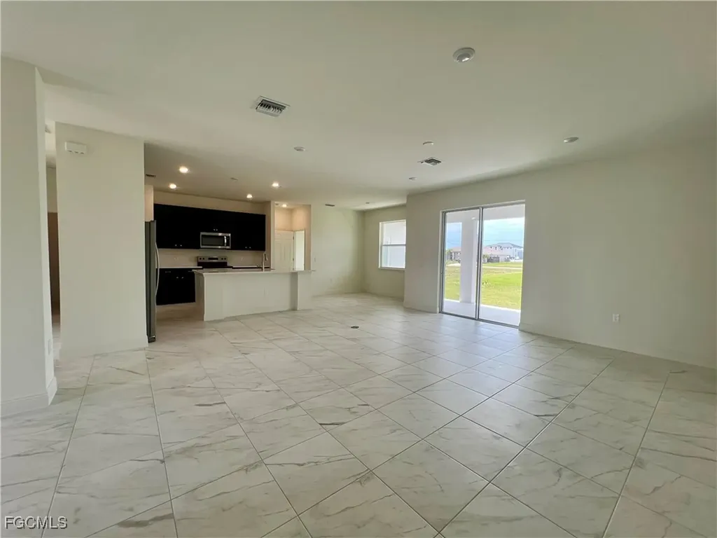 3444 NW 45th Place Cape Coral FL 33993