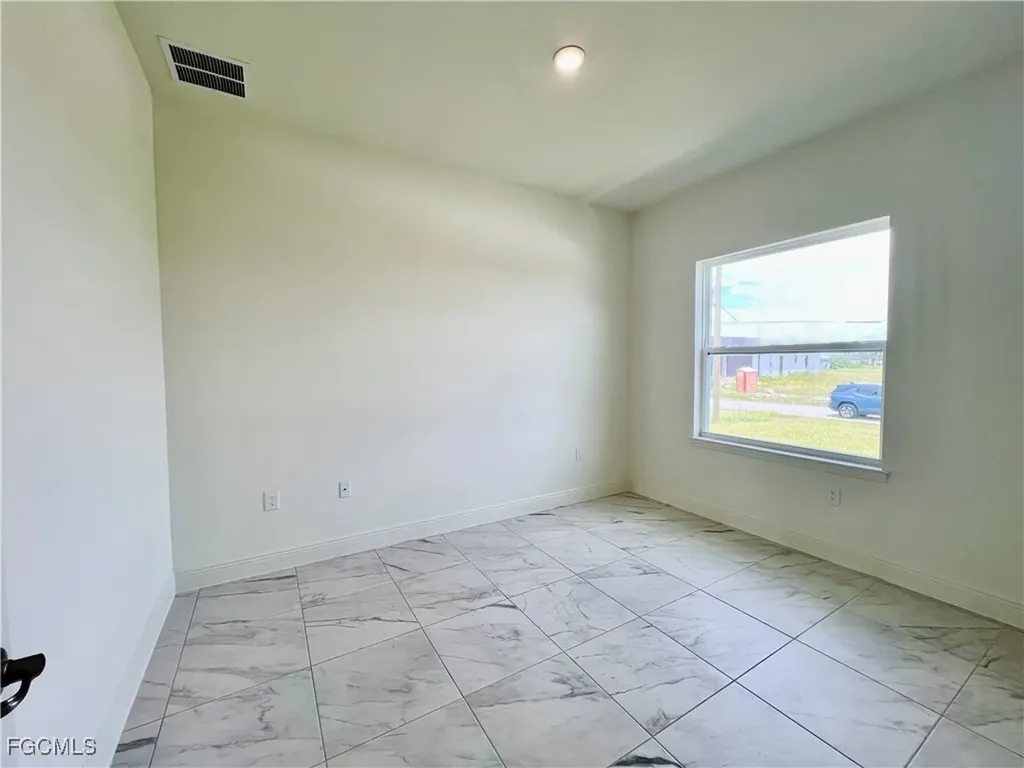 3444 NW 45th Place Cape Coral FL 33993