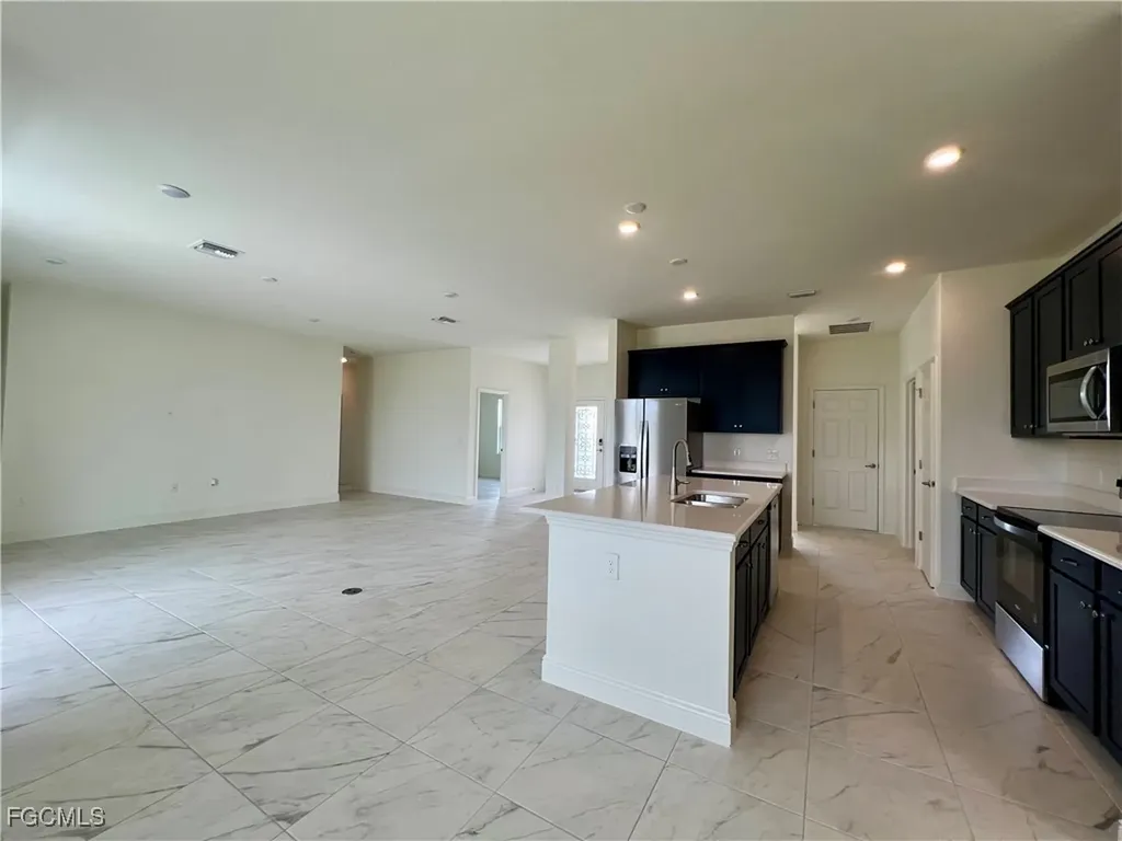 3444 NW 45th Place Cape Coral FL 33993