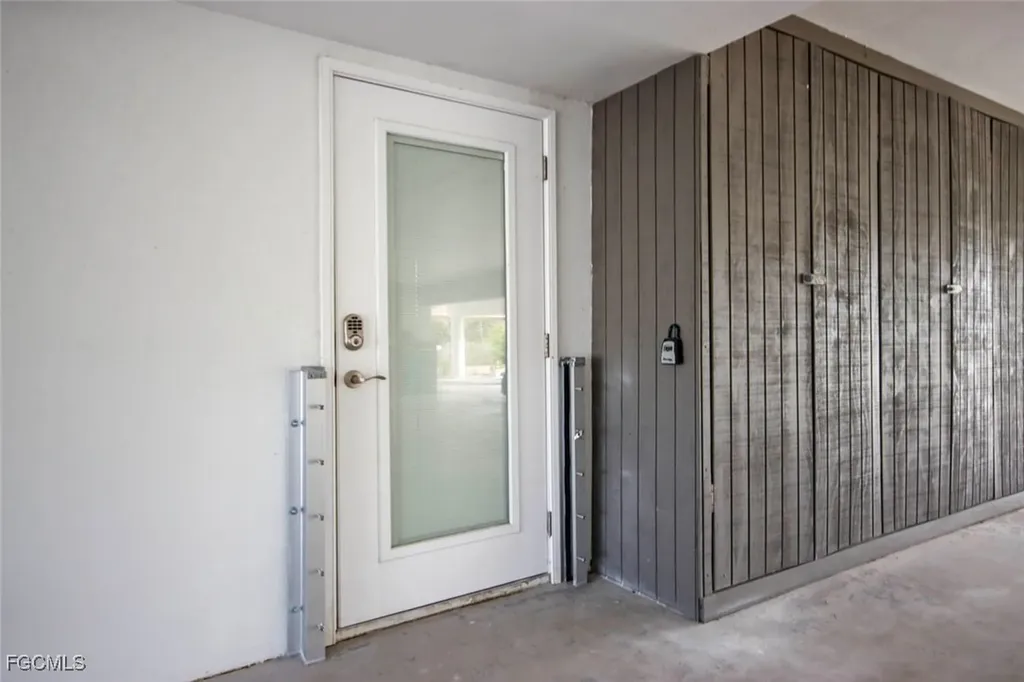 1351 Middle Gulf Drive Sanibel FL 33957