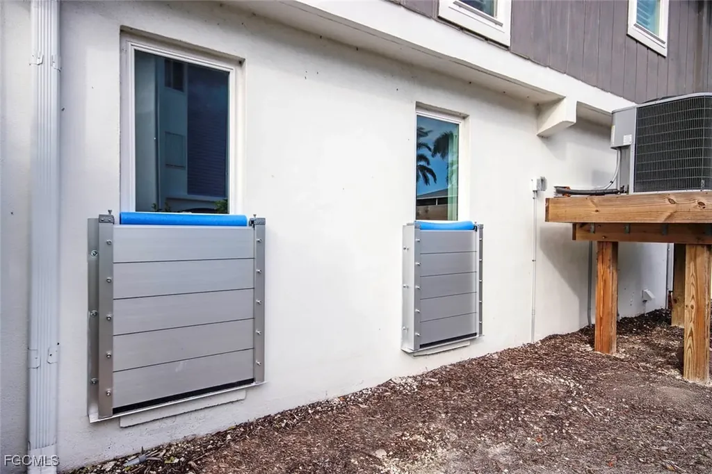 1351 Middle Gulf Drive Sanibel FL 33957