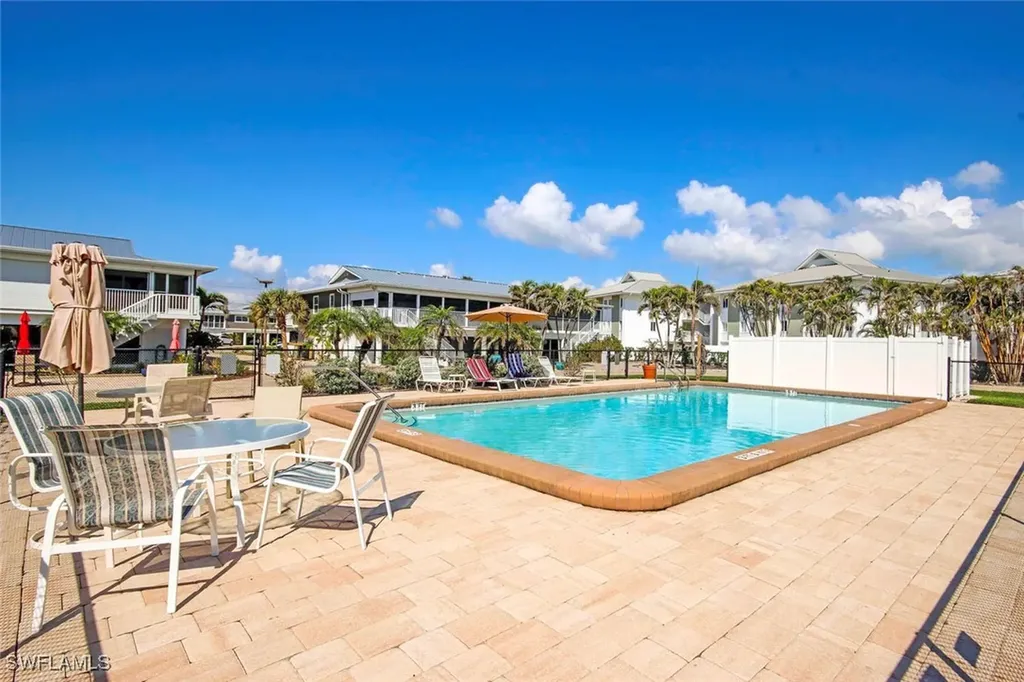 1351 Middle Gulf Drive Sanibel FL 33957