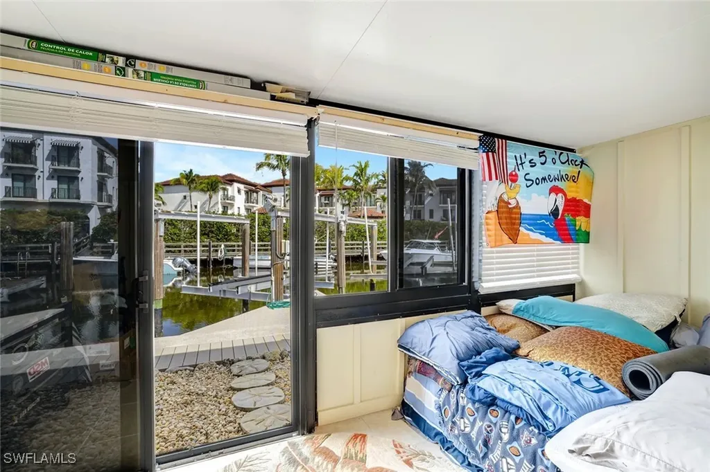 1405 Curlew Avenue Naples FL 34102