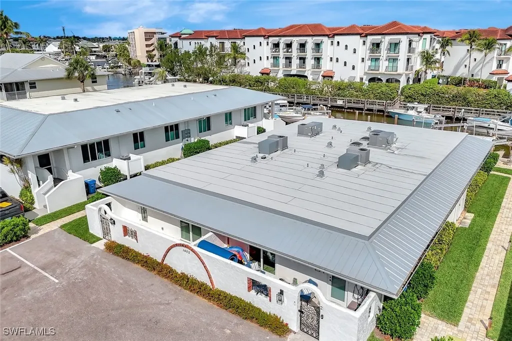 1405 Curlew Avenue Naples FL 34102