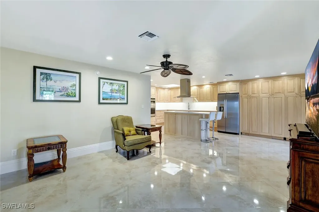 1405 Curlew Avenue Naples FL 34102