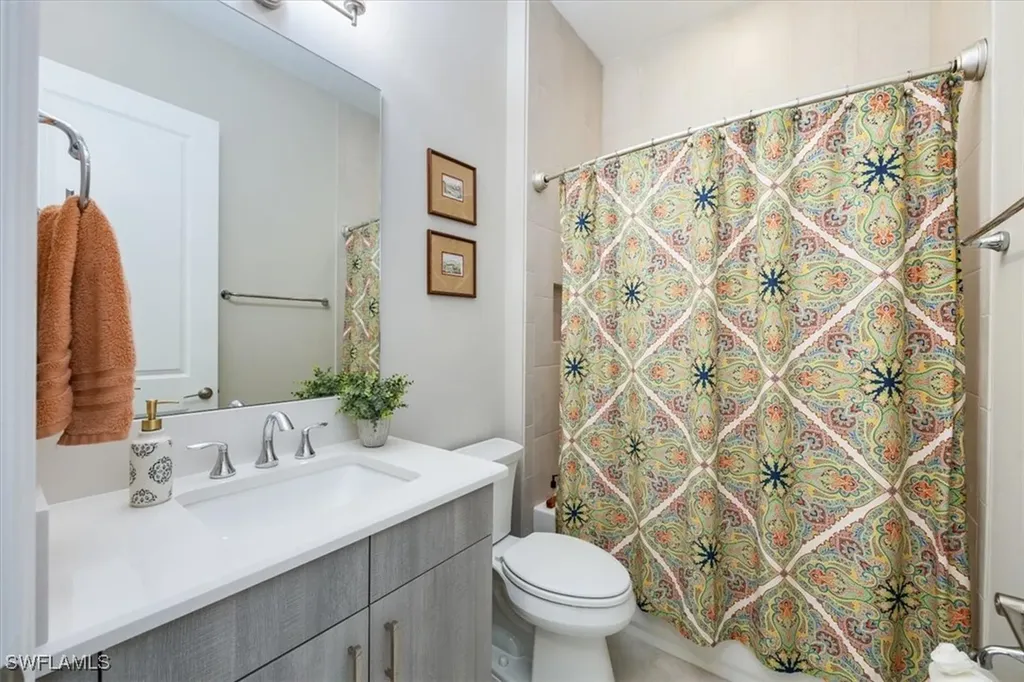 11421 Jacaranda Drive Naples FL 34120