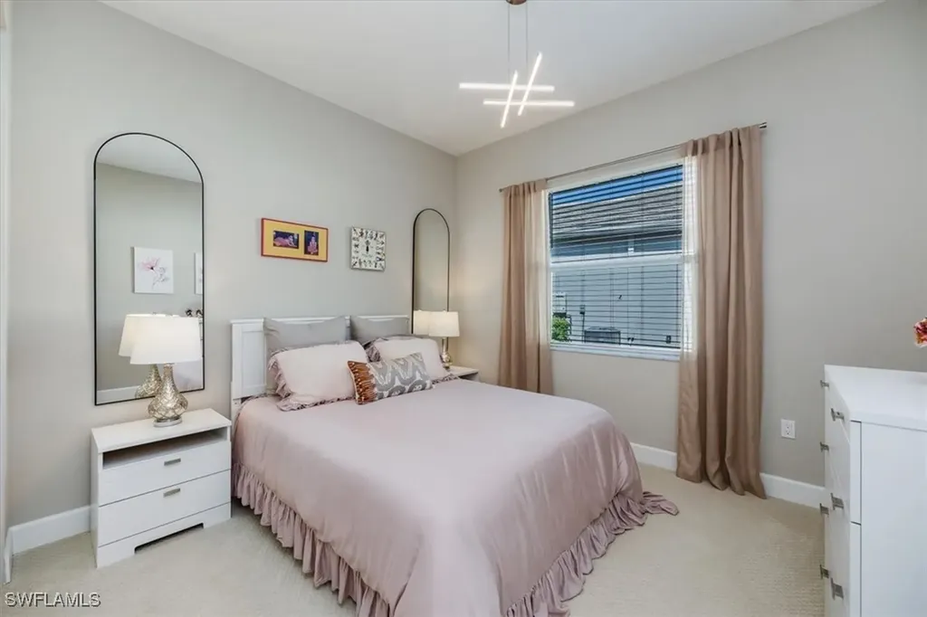 11421 Jacaranda Drive Naples FL 34120