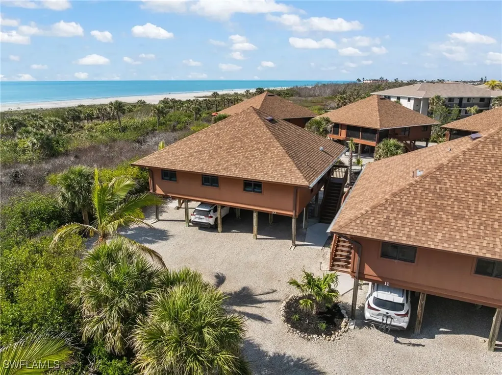 1811 Olde Middle Gulf Drive Sanibel FL 33957
