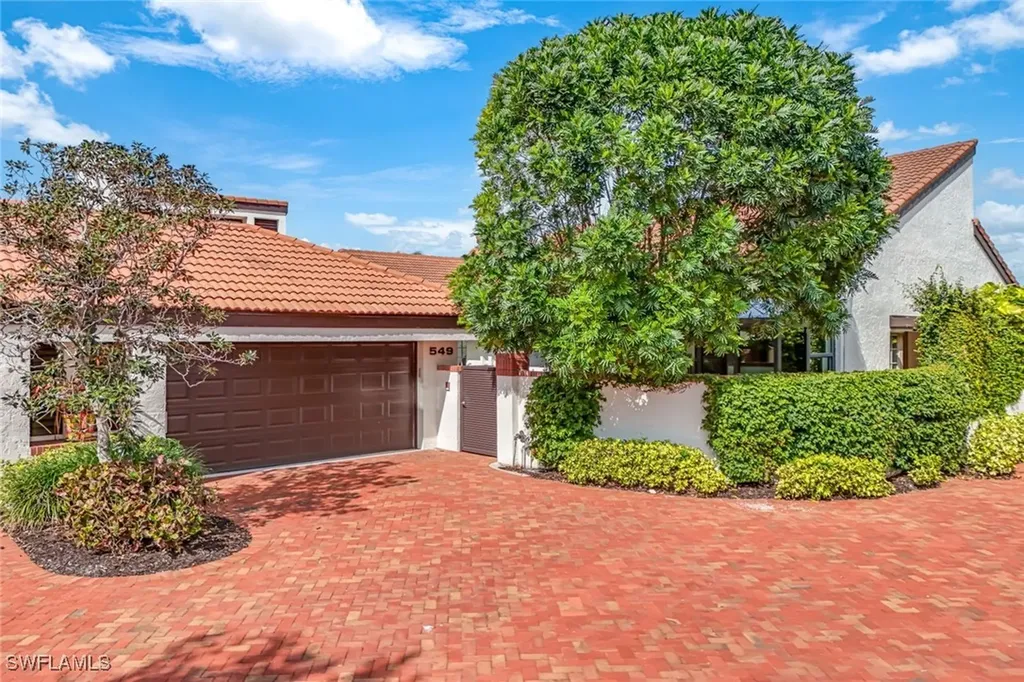 549 Bay Villas Lane Naples FL 34108