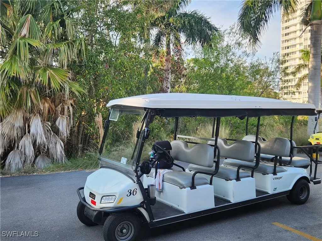 549 Bay Villas Lane Naples FL 34108