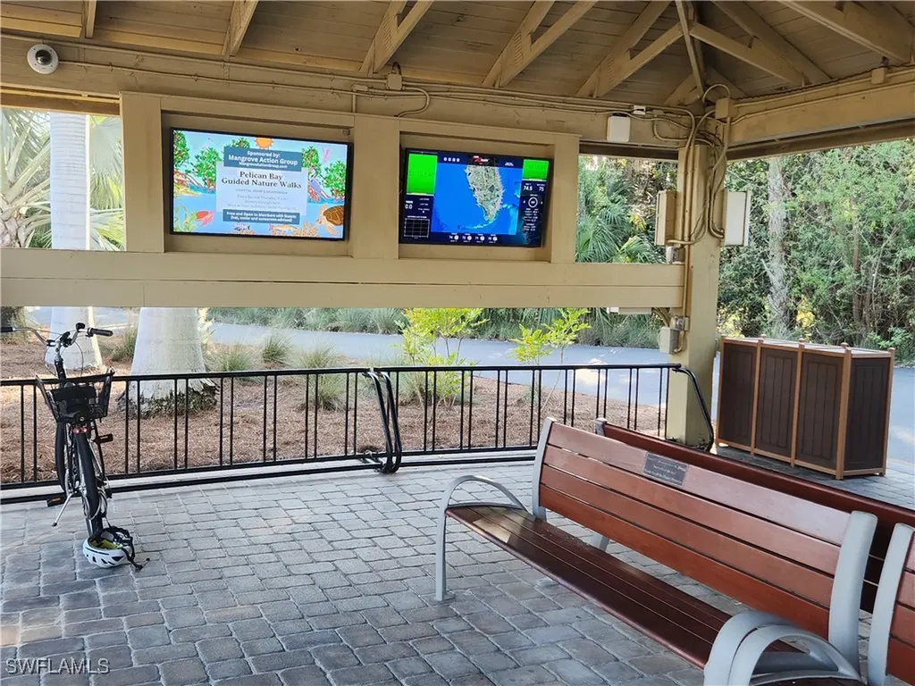 549 Bay Villas Lane Naples FL 34108