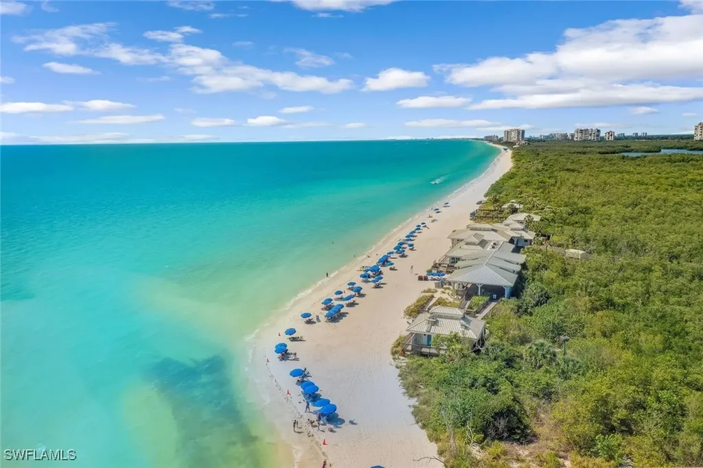 549 Bay Villas Lane Naples FL 34108