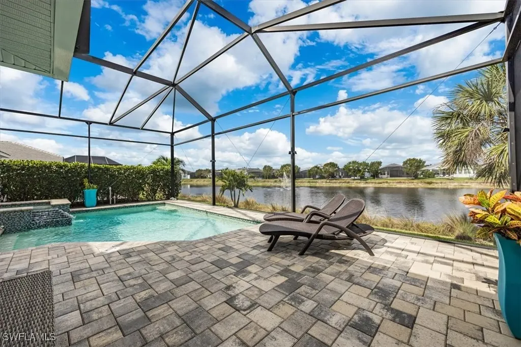 8941 Mustique Lane Naples FL 34114