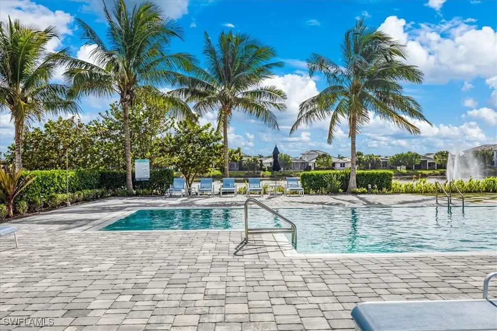 8941 Mustique Lane Naples FL 34114