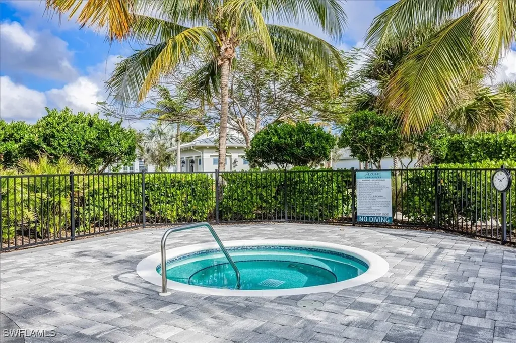 8941 Mustique Lane Naples FL 34114