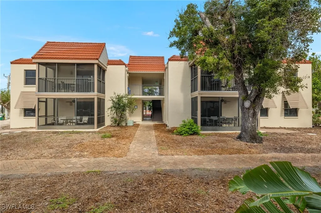 845 E Gulf Drive Sanibel FL 33957