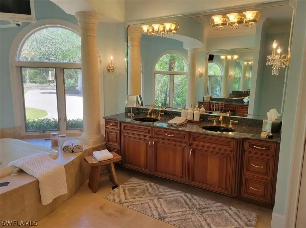 1269 Pocantico Lane Naples FL 34110