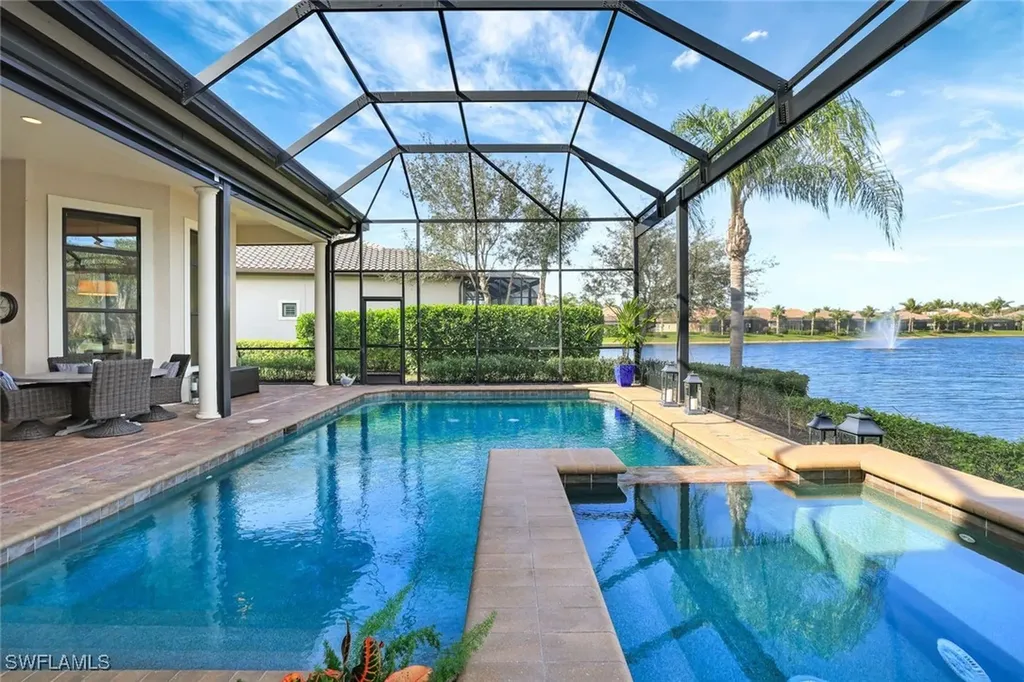 7550 Trento Circle Naples FL 34113