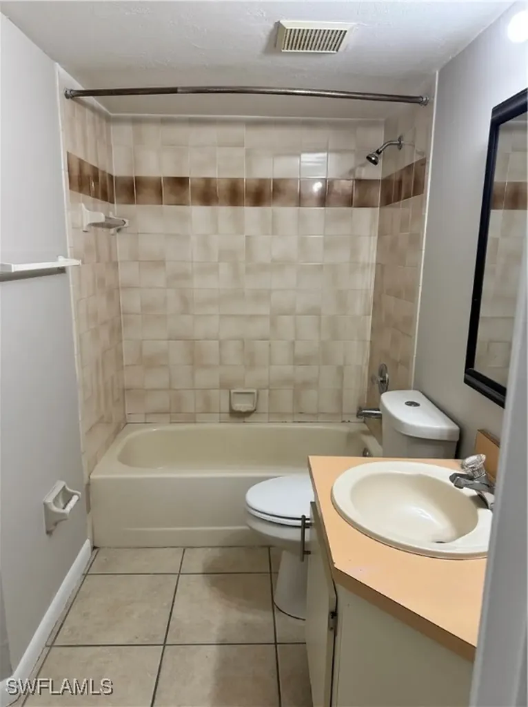 618 Gerald Avenue Lehigh Acres FL 33936