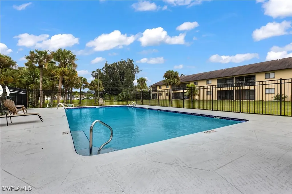 618 Gerald Avenue Lehigh Acres FL 33936