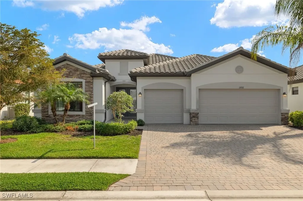 11892 Hickory Estate Circle Fort Myers FL 33913