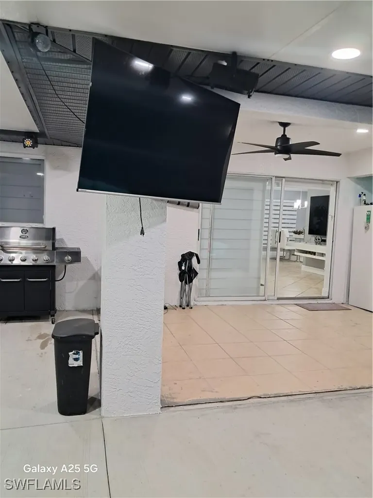 827 Alvin Avenue Lehigh Acres FL 33971