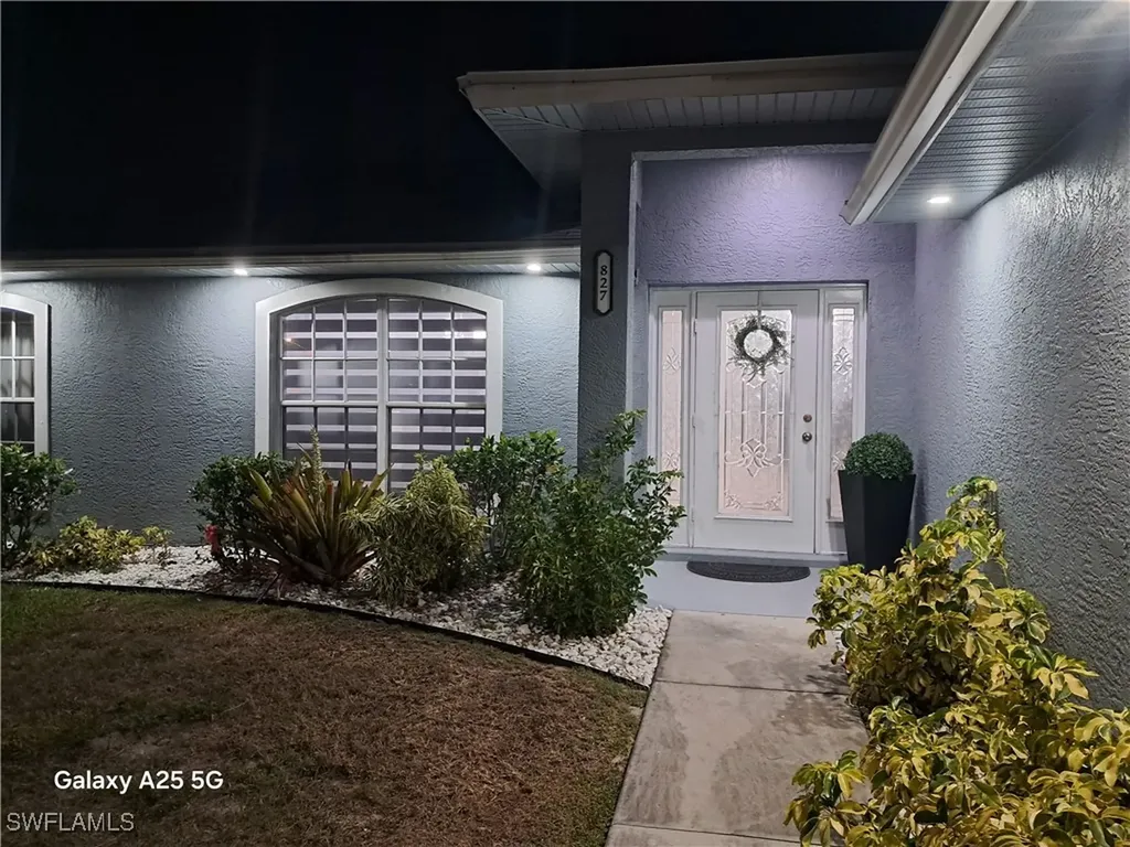 827 Alvin Avenue Lehigh Acres FL 33971