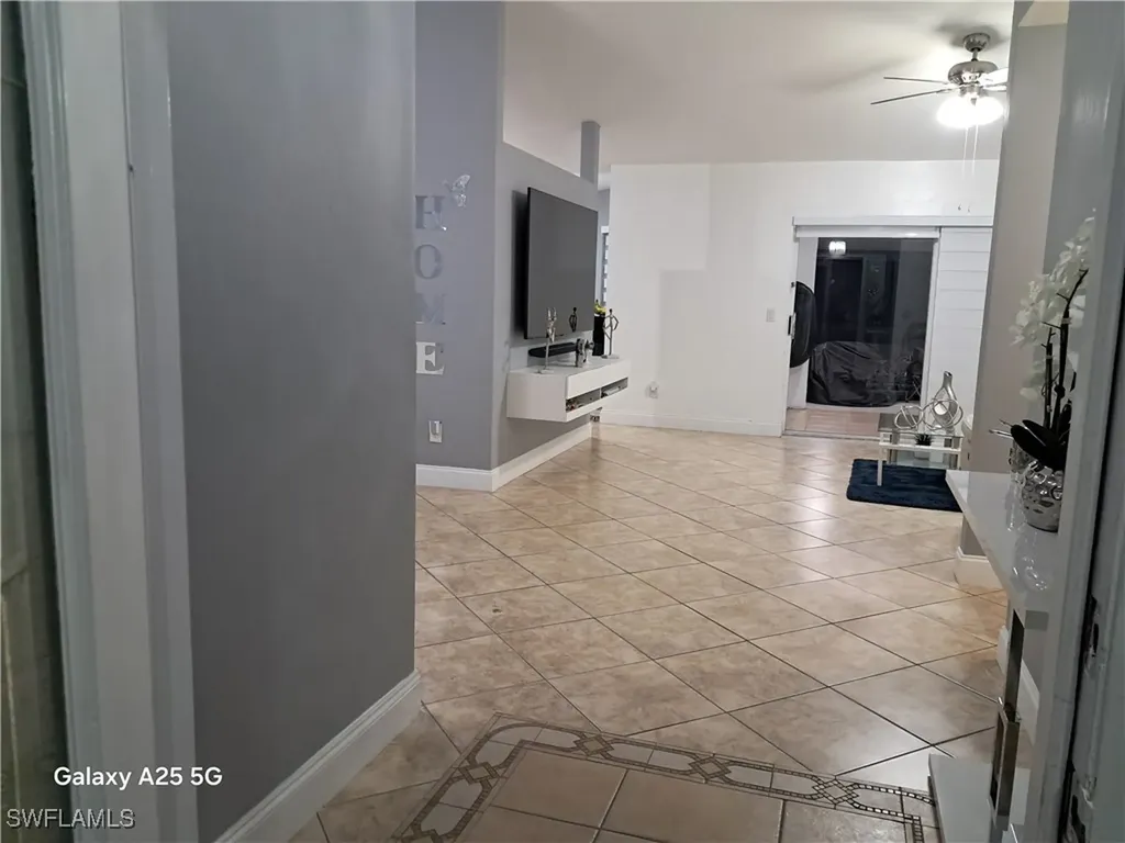 827 Alvin Avenue Lehigh Acres FL 33971