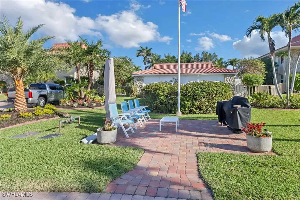 1200 Cherrystone Court Naples FL 34102