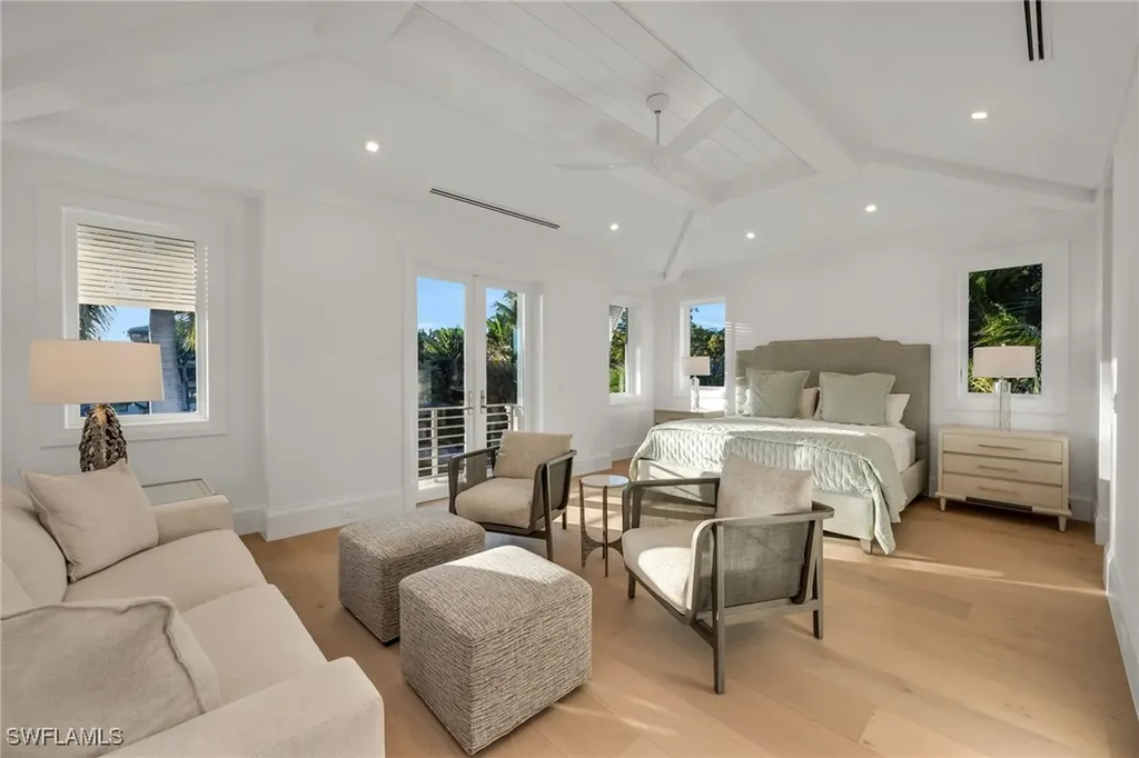 1935 5th Street S Naples FL 34102