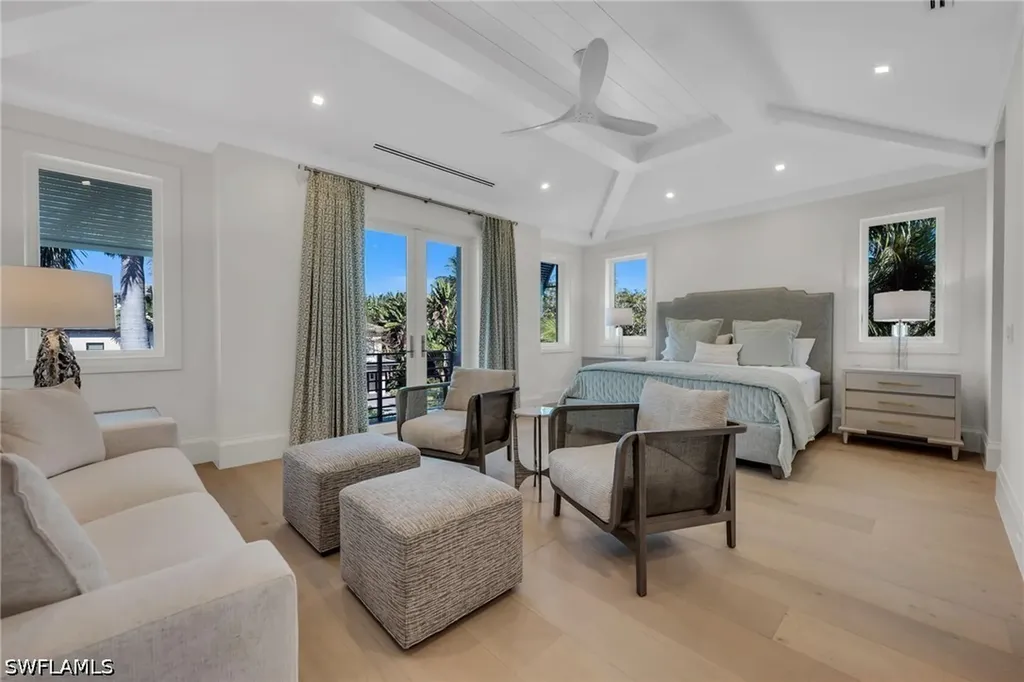 1935 5th Street S Naples FL 34102