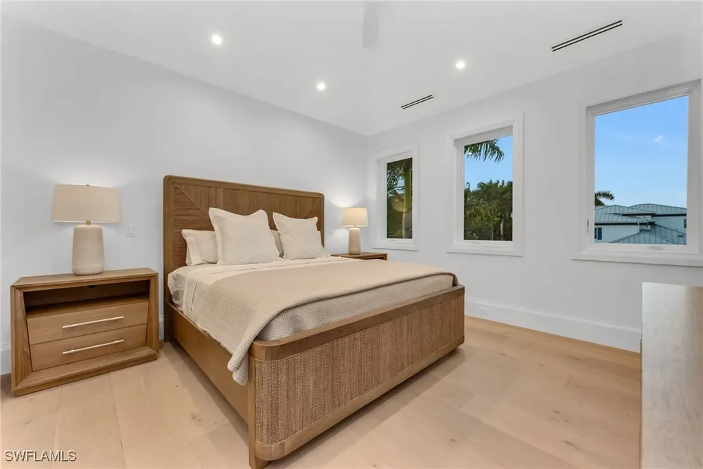 1935 5th Street S Naples FL 34102