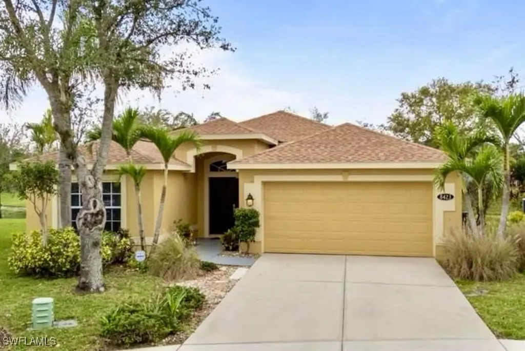 8423 Hollow Brook Circle Naples FL 34119
