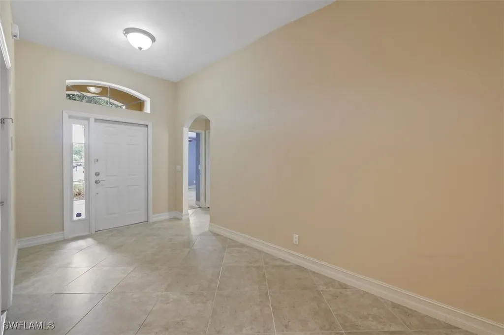 8423 Hollow Brook Circle Naples FL 34119