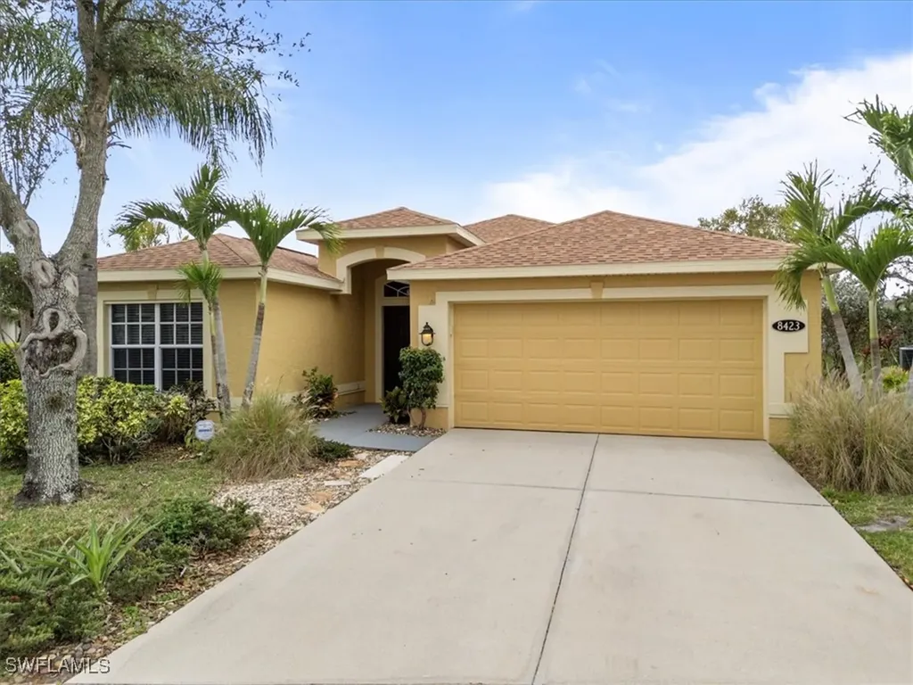 8423 Hollow Brook Circle Naples FL 34119