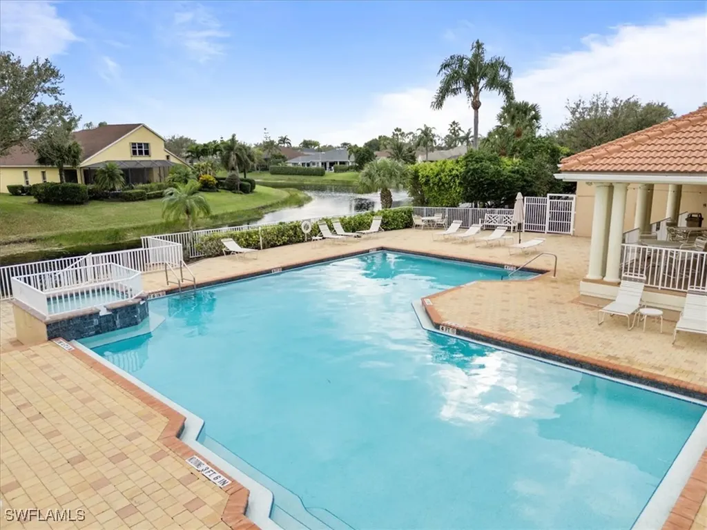 8423 Hollow Brook Circle Naples FL 34119