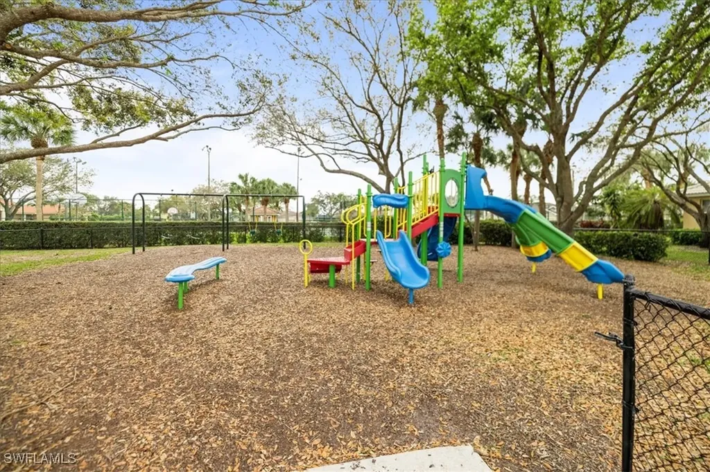 8423 Hollow Brook Circle Naples FL 34119