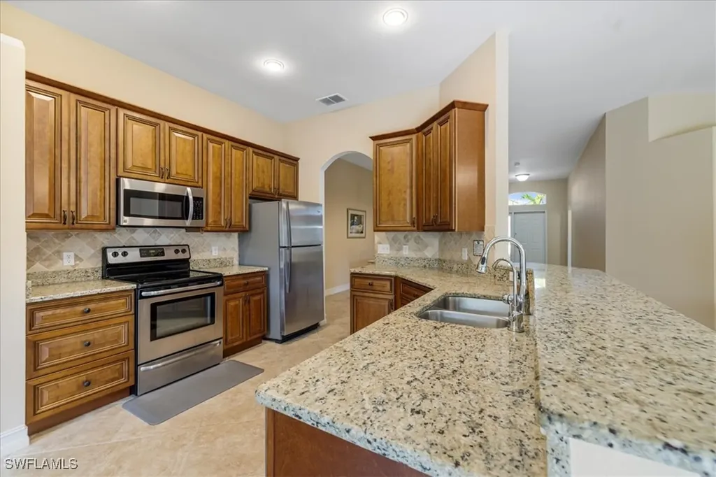 8423 Hollow Brook Circle Naples FL 34119
