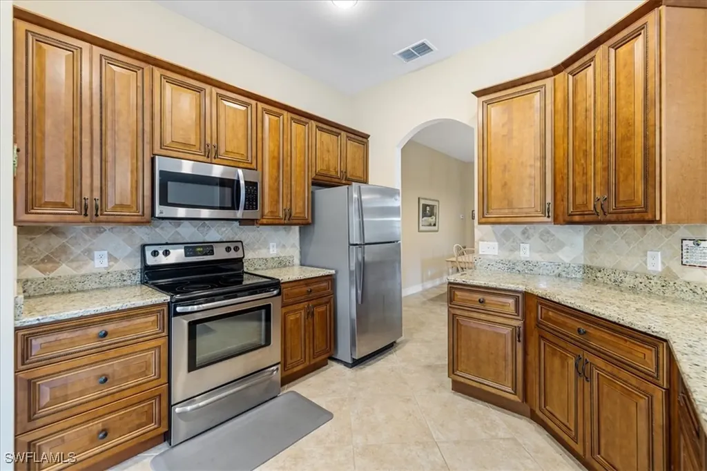 8423 Hollow Brook Circle Naples FL 34119