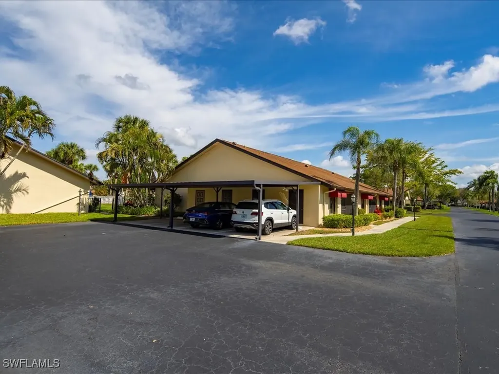 3301 Erick Lake Drive Naples FL 34109